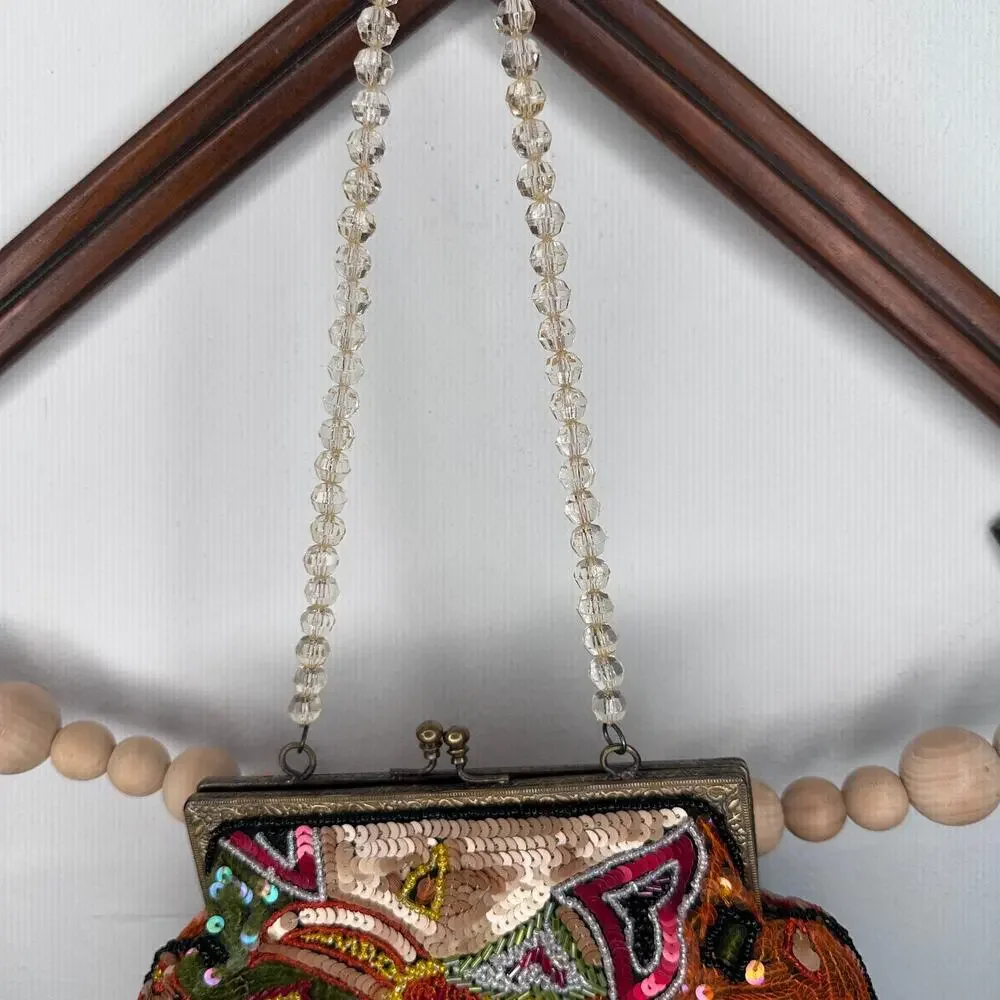 Vintage Bougainvillea Sequined Floral Clutch Metal Clasp Strap Bag